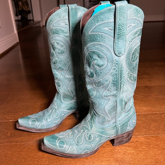 Lane “Love Sick” Cowgirl Boots! - Picture 2 of 9
